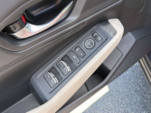 Used 2024 Honda Accord EX image 33