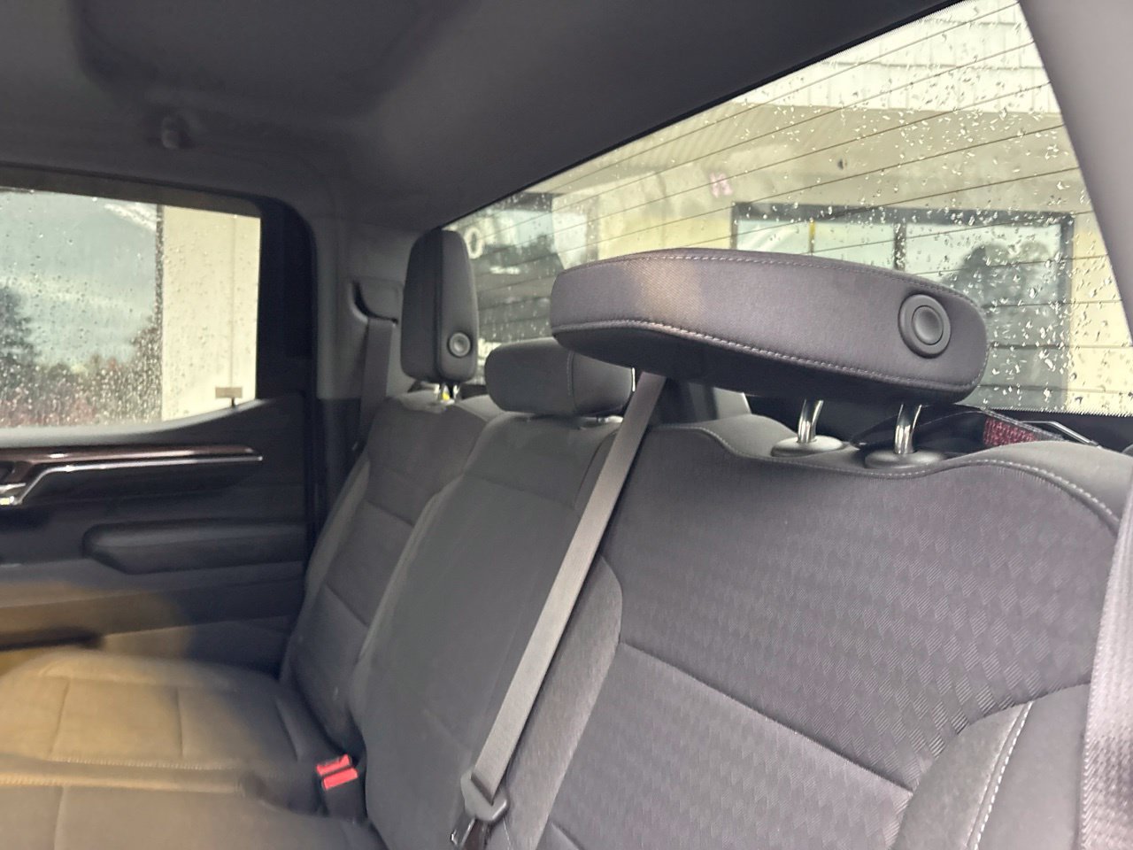 Used 2024 Chevrolet Silverado 1500 LT AWD/4WD image 6