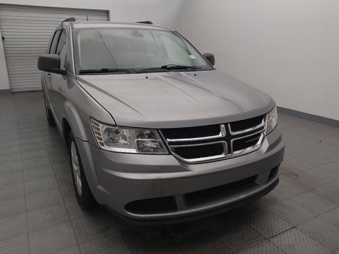 Used 2020 Dodge Journey SE image 14