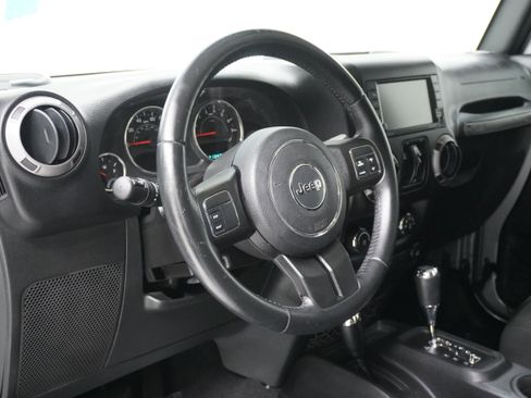 Used 2015 Jeep Wrangler Unlimited Sport w/ Quick Order Package 24S image 9