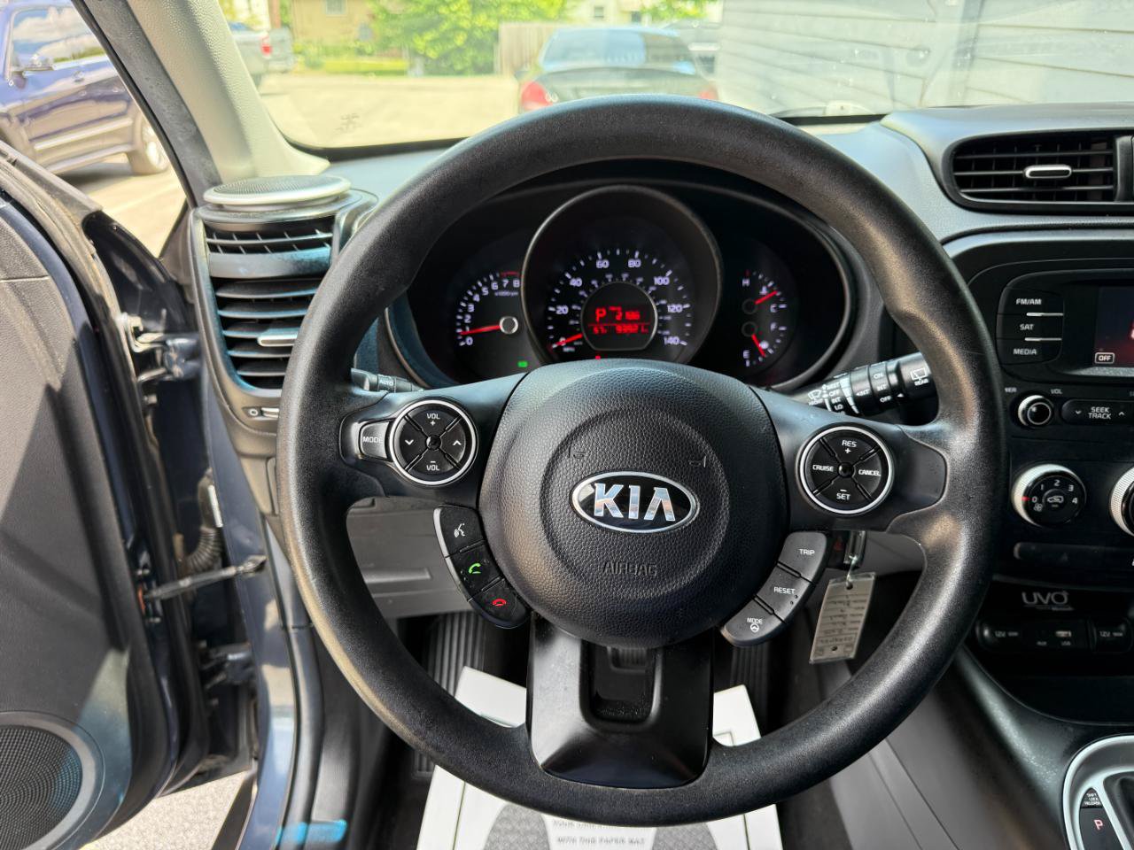 Used 2015 Kia Soul + FWD image 18
