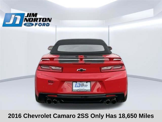 Used 2016 Chevrolet Camaro SS RWD image 6