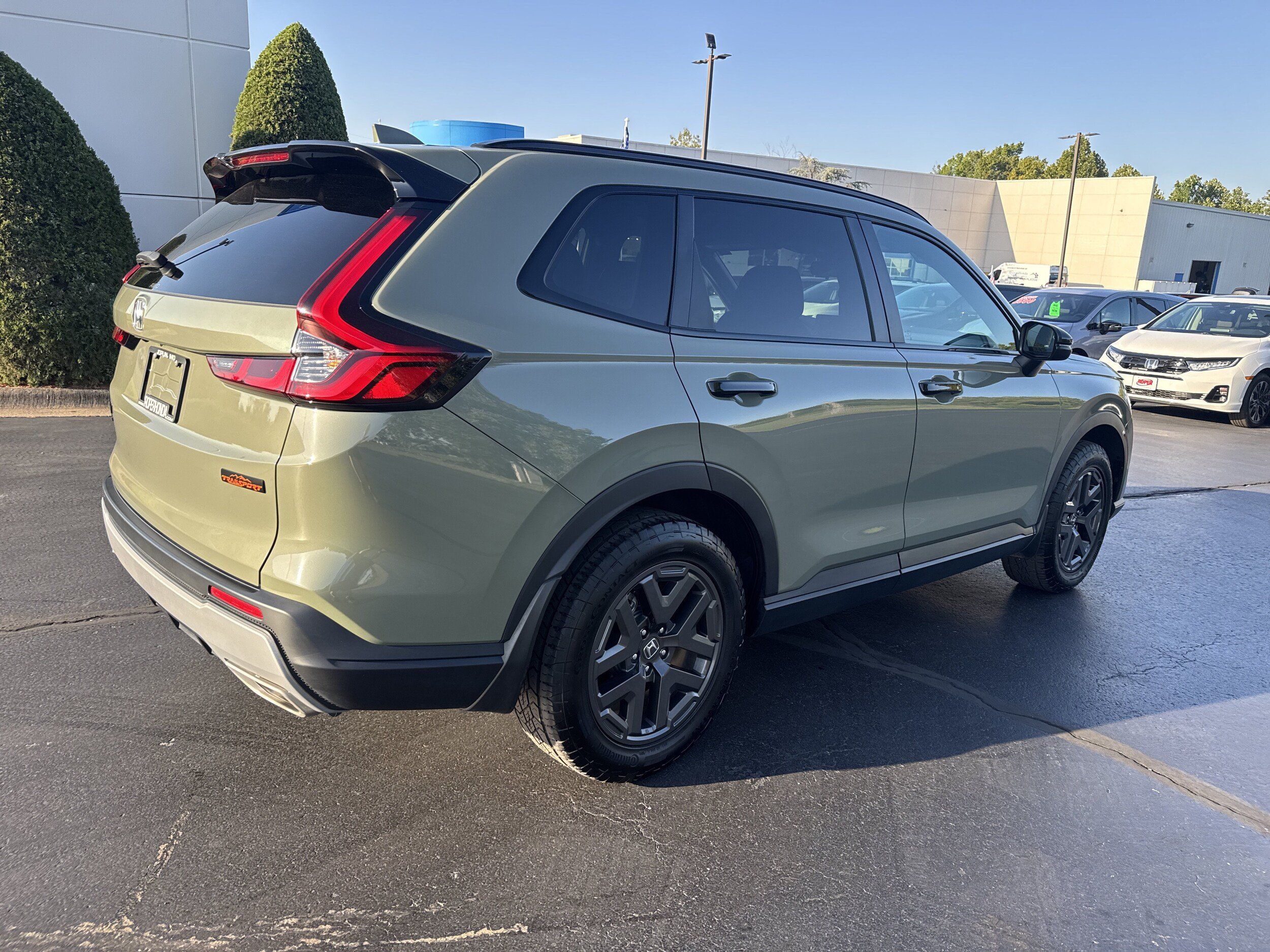Used 2026 Honda CR-V TrailSport image 4