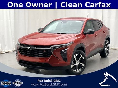 Used 2024 Chevrolet Trax RS w/ Driver Confidence Package image 1