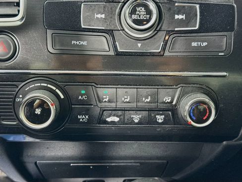 Used 2013 Honda Civic LX image 17