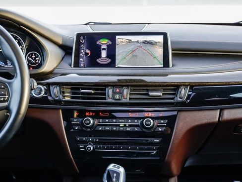 Used 2017 BMW X5 xDrive40e image 16