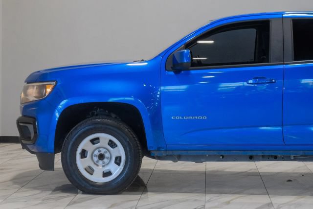 Used 2021 Chevrolet Colorado W/T w/ Custom Special Edition RWD image 17
