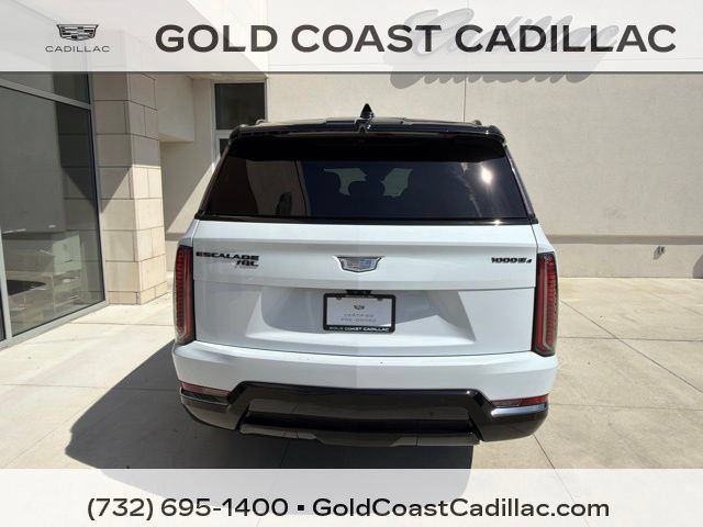 Used 2026 Cadillac Escalade IQL Sport 1 w/ LPO, ONYX Package AWD/4WD image 3