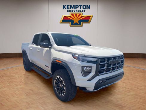 Used 2026 GMC Canyon AT4 w/ LPO, Off Road Lift Package AWD/4WD image 9