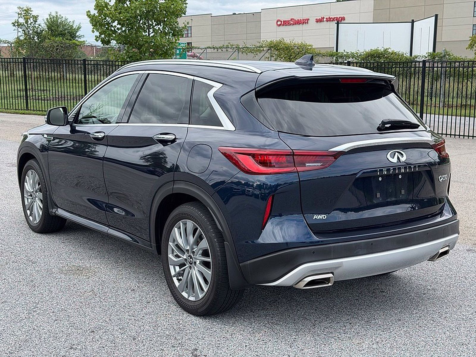 Used 2023 INFINITI QX50 Luxe AWD/4WD image 5