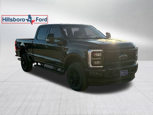 New 2026 Ford F250 Lariat w/ Black Appearance Package image 3