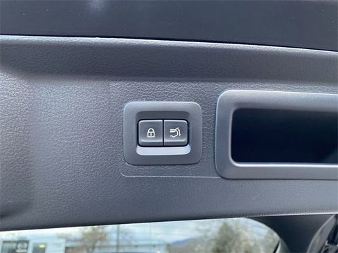 Certified 2025 MAZDA CX-50 AWD 2.5 S w/ Cargo Package image 30