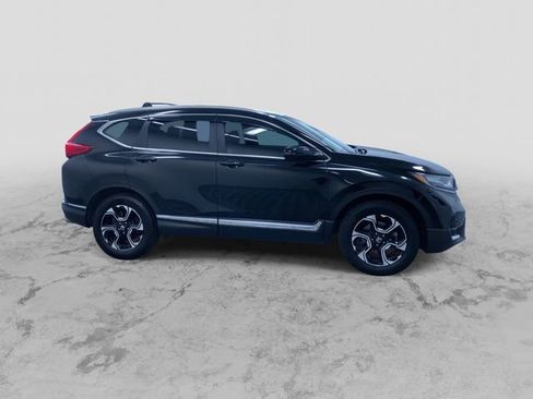 Used 2018 Honda CR-V Touring image 2