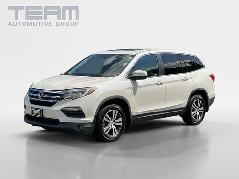 Used 2017 Honda Pilot EX-L image 3