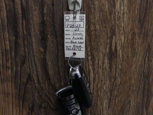 Used 2023 Lincoln Aviator Black Label image 40