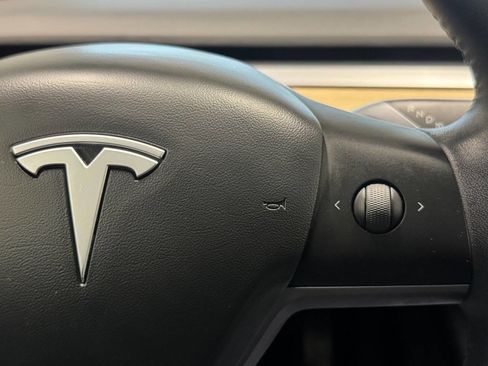 Used 2020 Tesla Model 3 Long Range image 25