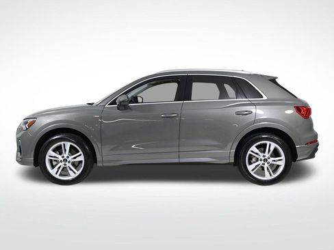 Certified 2024 Audi Q3 2.0T Premium Plus image 2