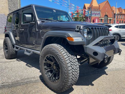 Used 2021 Jeep Wrangler Unlimited Sport AWD/4WD image 4