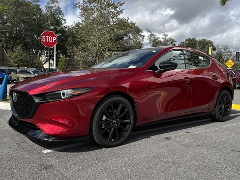 New 2026 MAZDA MAZDA3 Hatchback w/Premium Plus Pkg image 29