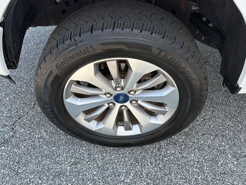 Used 2018 Ford F150 XL w/ Equipment Group 101A Mid AWD/4WD image 36
