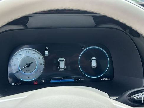 Used 2024 Hyundai Palisade Calligraphy image 16