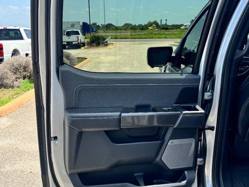 Used 2022 Ford F150 Lariat w/ Equipment Group 502A High AWD/4WD image 6