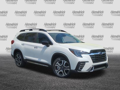 Used 2026 Subaru Ascent Touring AWD/4WD image 2