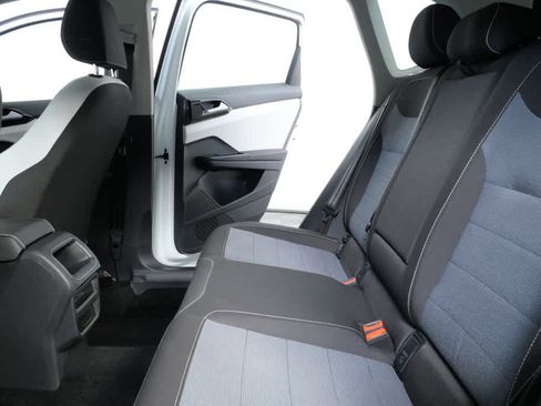 Certified 2025 Volkswagen Taos S image 17