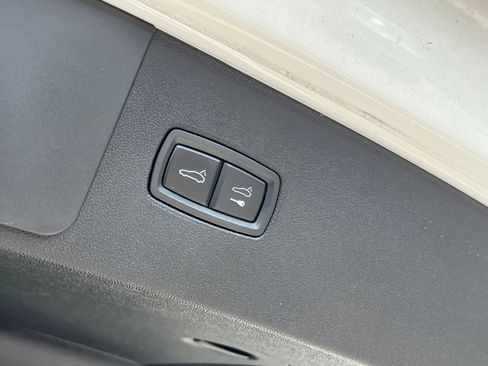 Certified 2023 Porsche Cayenne Platinum Edition AWD/4WD image 21