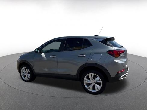 Used 2025 Buick Encore GX Preferred AWD/4WD image 10