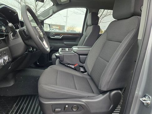 New 2026 GMC Sierra 1500 Elevation image 4