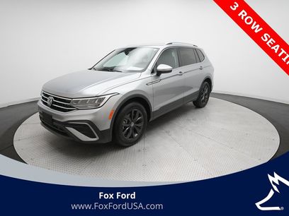 Used 2024 Volkswagen Tiguan SE