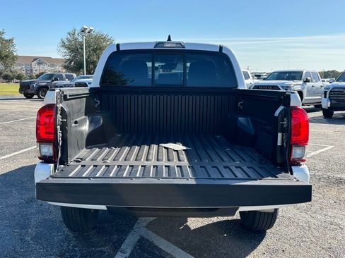 Used 2023 Toyota Tacoma SR image 6