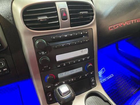 Used 2005 Chevrolet Corvette Coupe w/ Preferred Equipment Group image 15