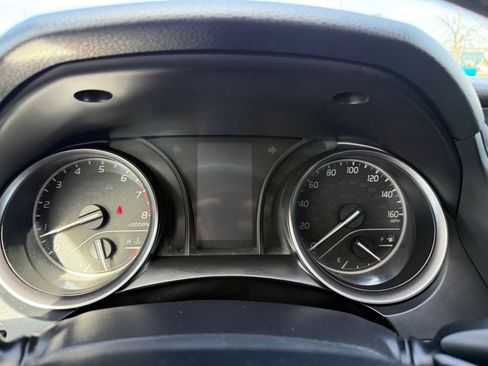 Used 2021 Toyota Camry SE image 25