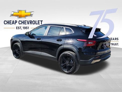 New 2026 Chevrolet Trax ACTIV w/ Driver Confidence Package FWD image 3