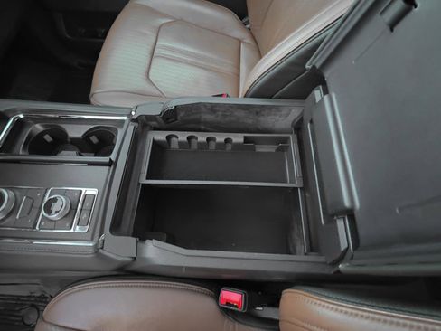 Used 2024 Ford Expedition Max King Ranch image 19