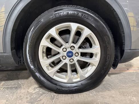 Used 2022 Ford Escape SE AWD/4WD image 10