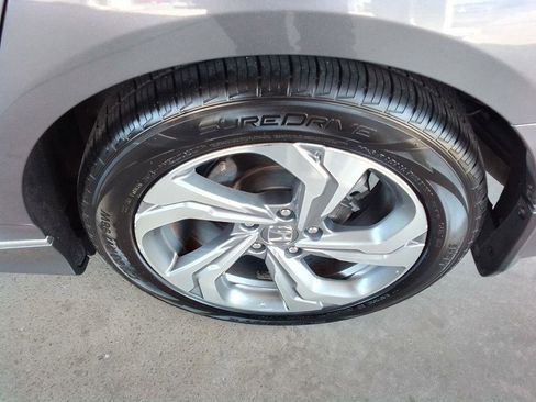 Used 2018 Honda Accord EX-L image 24