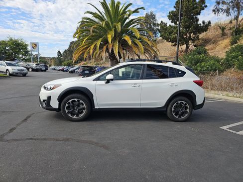Certified 2023 Subaru Crosstrek 2.0i Premium AWD/4WD image 4