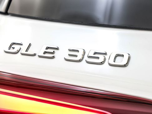 New 2026 Mercedes-Benz GLE 350 4MATIC image 9