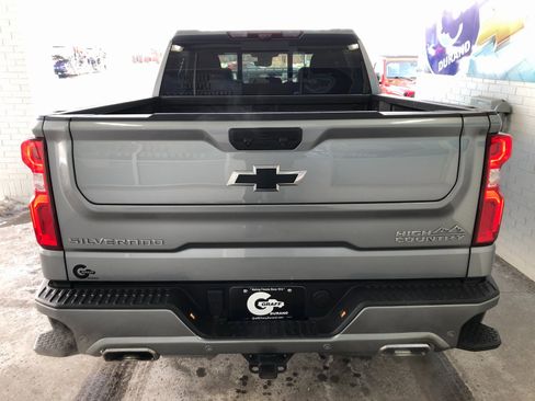 Certified 2024 Chevrolet Silverado 1500 High Country image 7
