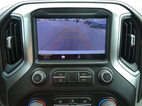 Certified 2019 Chevrolet Silverado 1500 LTZ w/ LTZ Plus Package AWD/4WD image 32