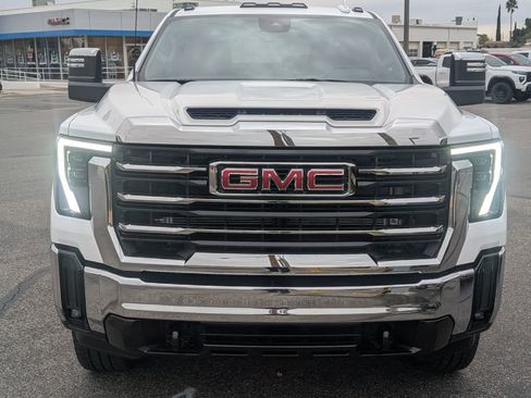 New 2026 GMC Sierra 2500 SLT w/ SLT Convenience Package image 8