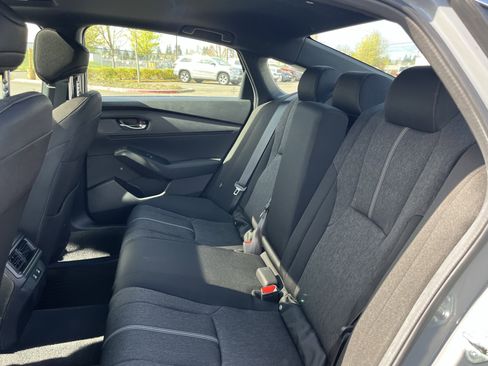 Used 2025 Honda Accord Sport image 14