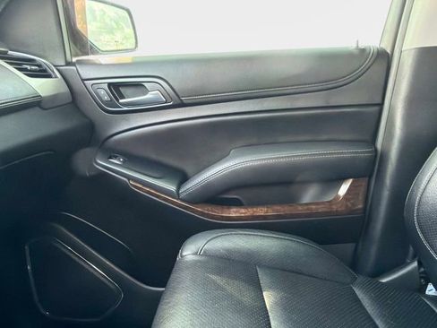 Used 2019 Chevrolet Tahoe LS RWD image 22