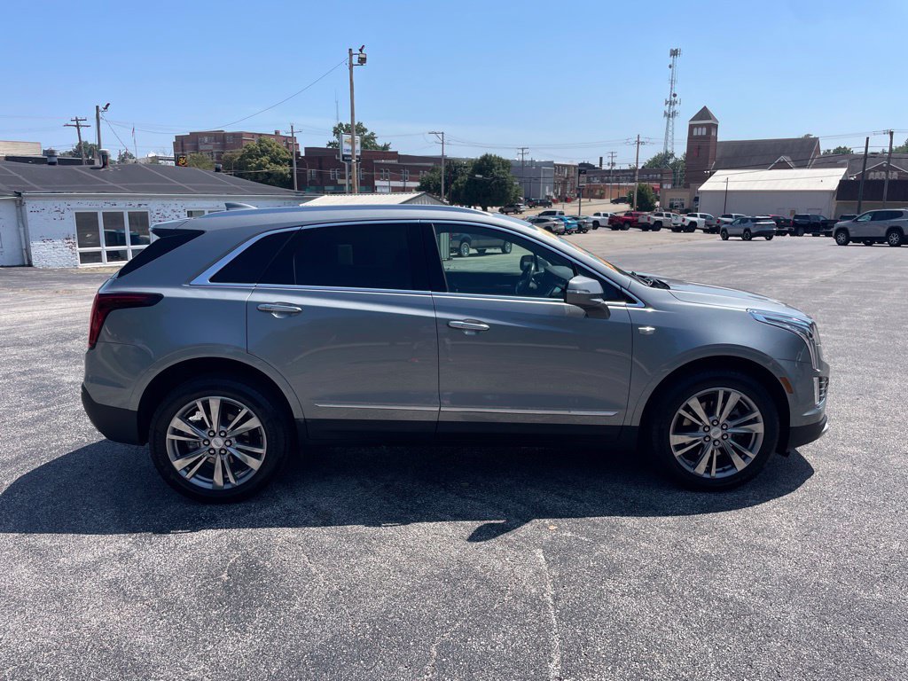 Used 2024 Cadillac XT5 Premium Luxury AWD/4WD image 4