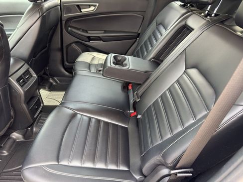 Used 2023 Ford Edge SEL AWD/4WD image 19