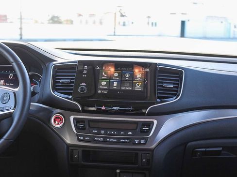 Used 2022 Honda Pilot Special Edition image 12