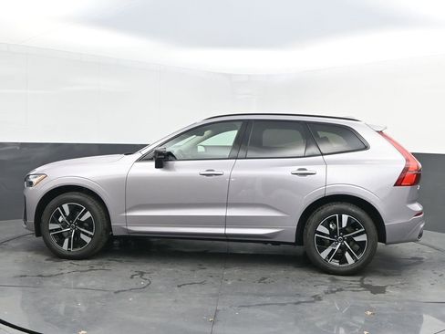 New 2026 Volvo XC60 B5 Core w/ Climate Package image 4